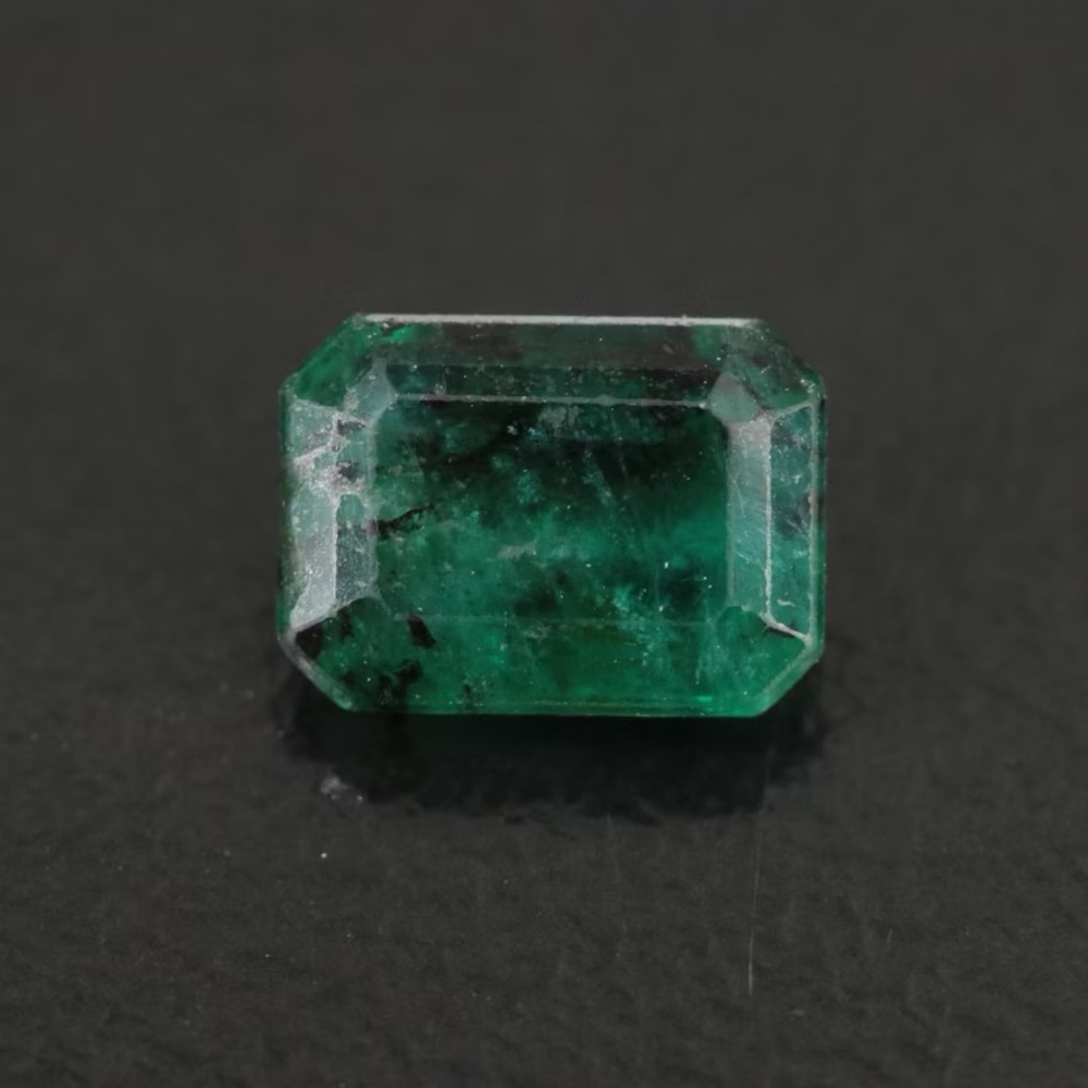 1.11 CT Loose Emerald